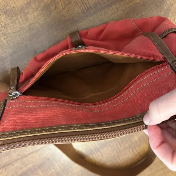 Fossil Red Canvas with Leather Accents Crossbody Purse Handbag Adjustable Strap - Picture 5 of 15